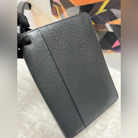 LOUIS VUITTON-CA1014 Black Taiga Selenga Clutch - Picture 12 of 13